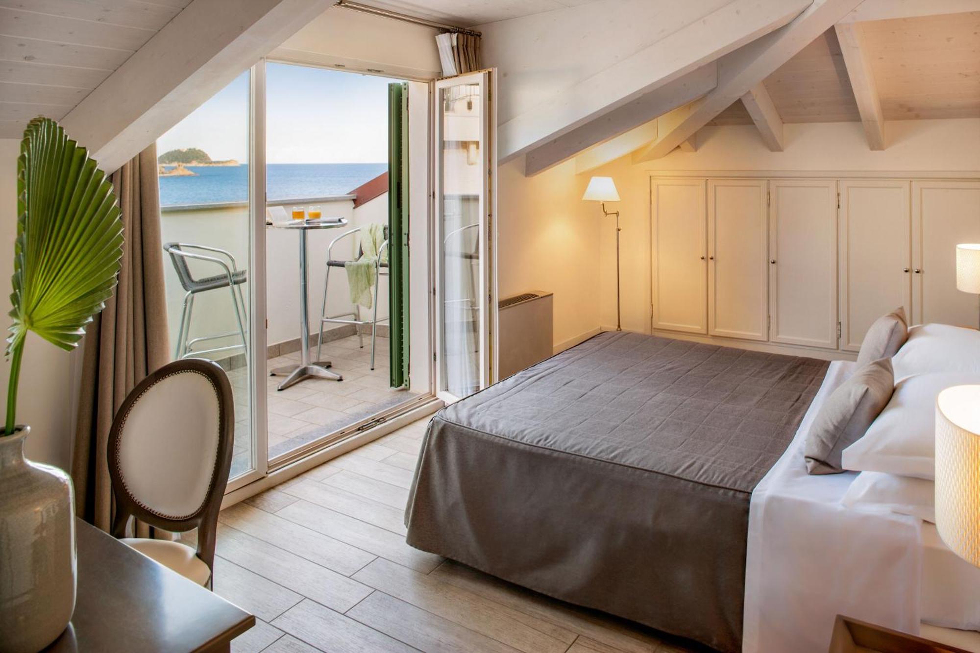 Hotel Lido Alassio Eksteriør billede
